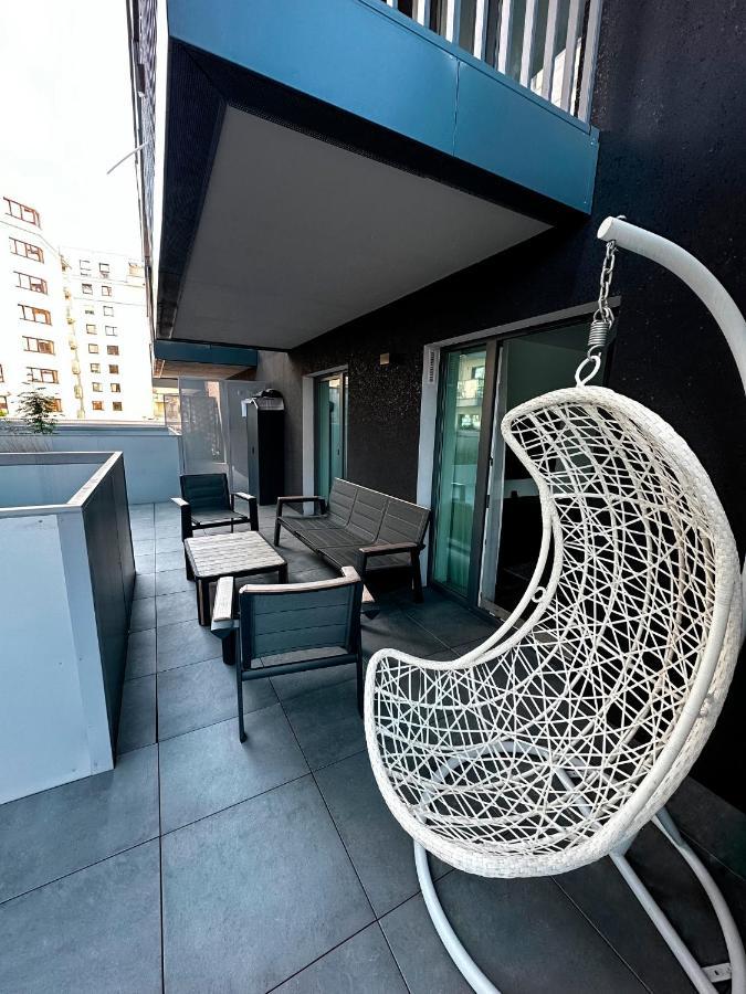 Apartament Vip Wola Warsaw Exterior photo